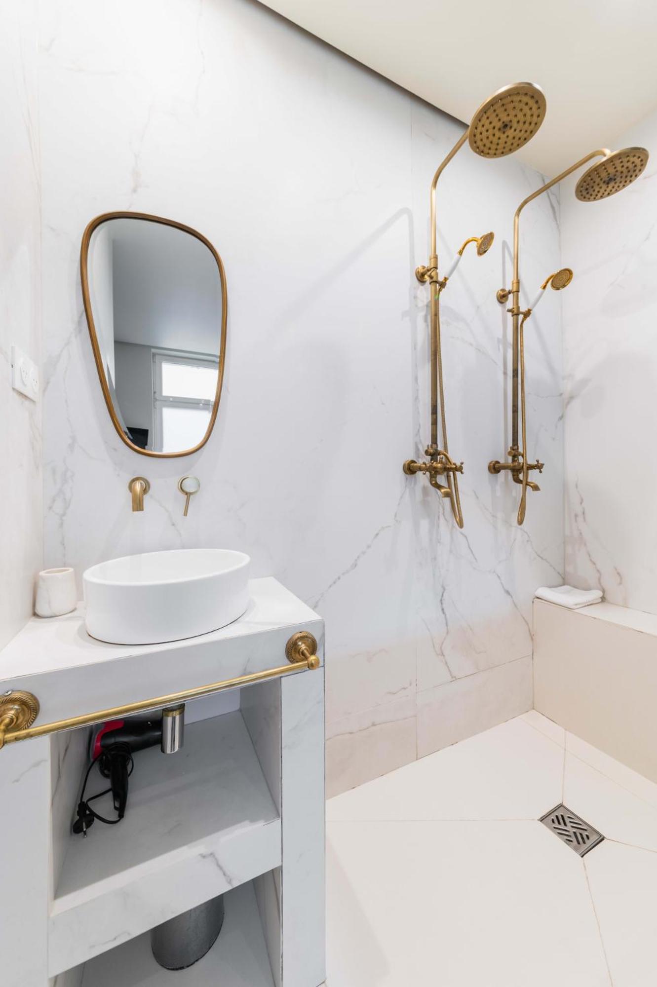 Apartment Lumineux Et Moderne Proche Du Metro - 2p - Flat-guest Paris